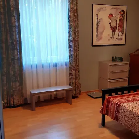 Luise, Gemuetlich, Freundlich Und Ganz Nah An Berlin Apartmán