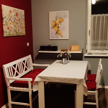 Luise, Gemuetlich, Freundlich Und Ganz Nah An Berlin Apartment