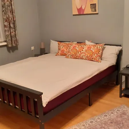 Luise, Gemuetlich, Freundlich Und Ganz Nah An Berlin Oranienburg