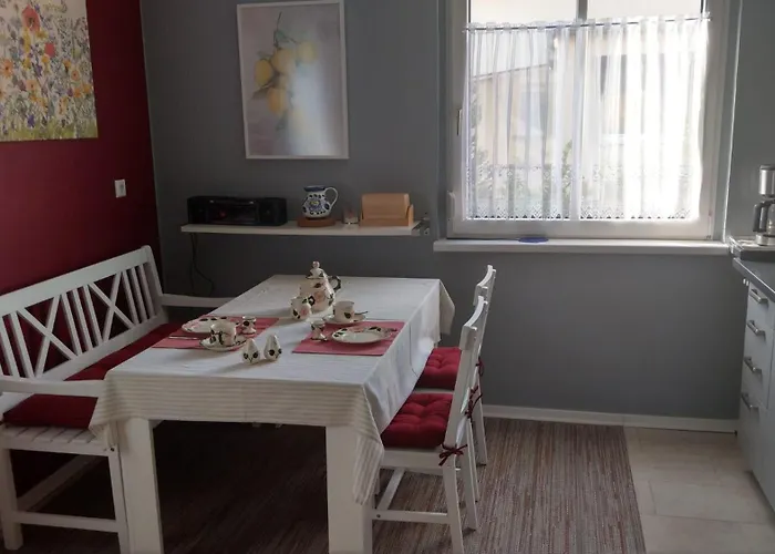 Luise, Gemuetlich, Freundlich Und Ganz Nah An Berlin *