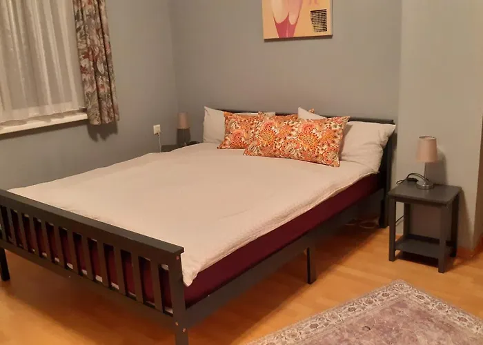 Luise, Gemuetlich, Freundlich Und Ganz Nah An Berlin Oranienburg